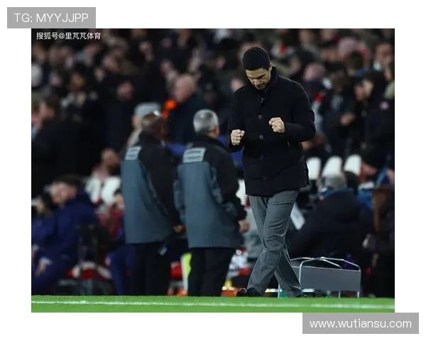 英超最新动态：阿森纳稳居榜首切尔西降至第四维拉上升至第三红军继续第八