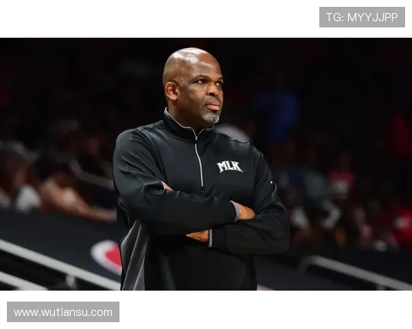 里弗斯称赞特纳表现出色正在努力为其找到最佳位置